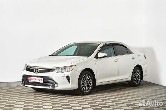 Toyota Camry, 2015