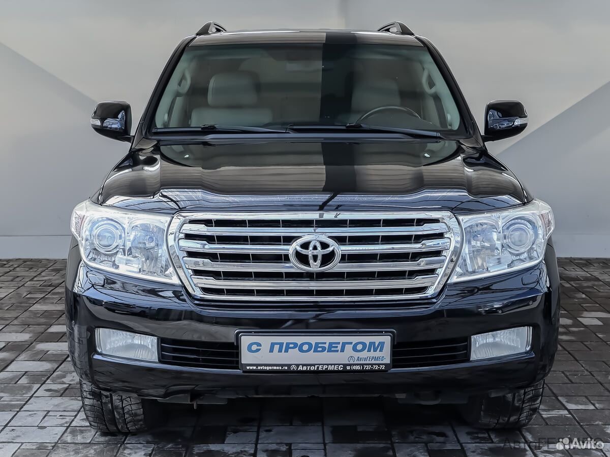 Toyota Land Cruiser, 2011