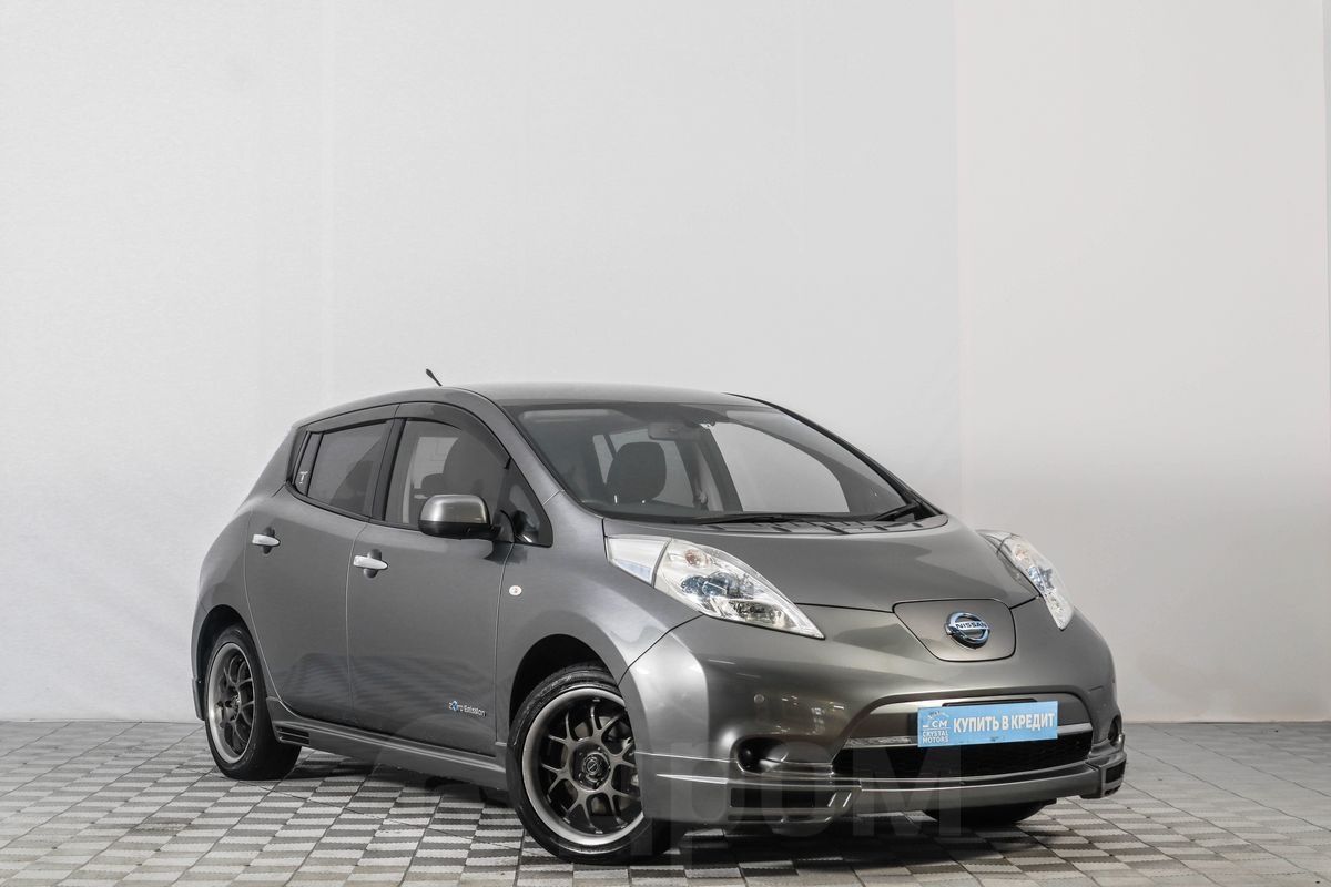 Nissan Leaf, 1 поколение