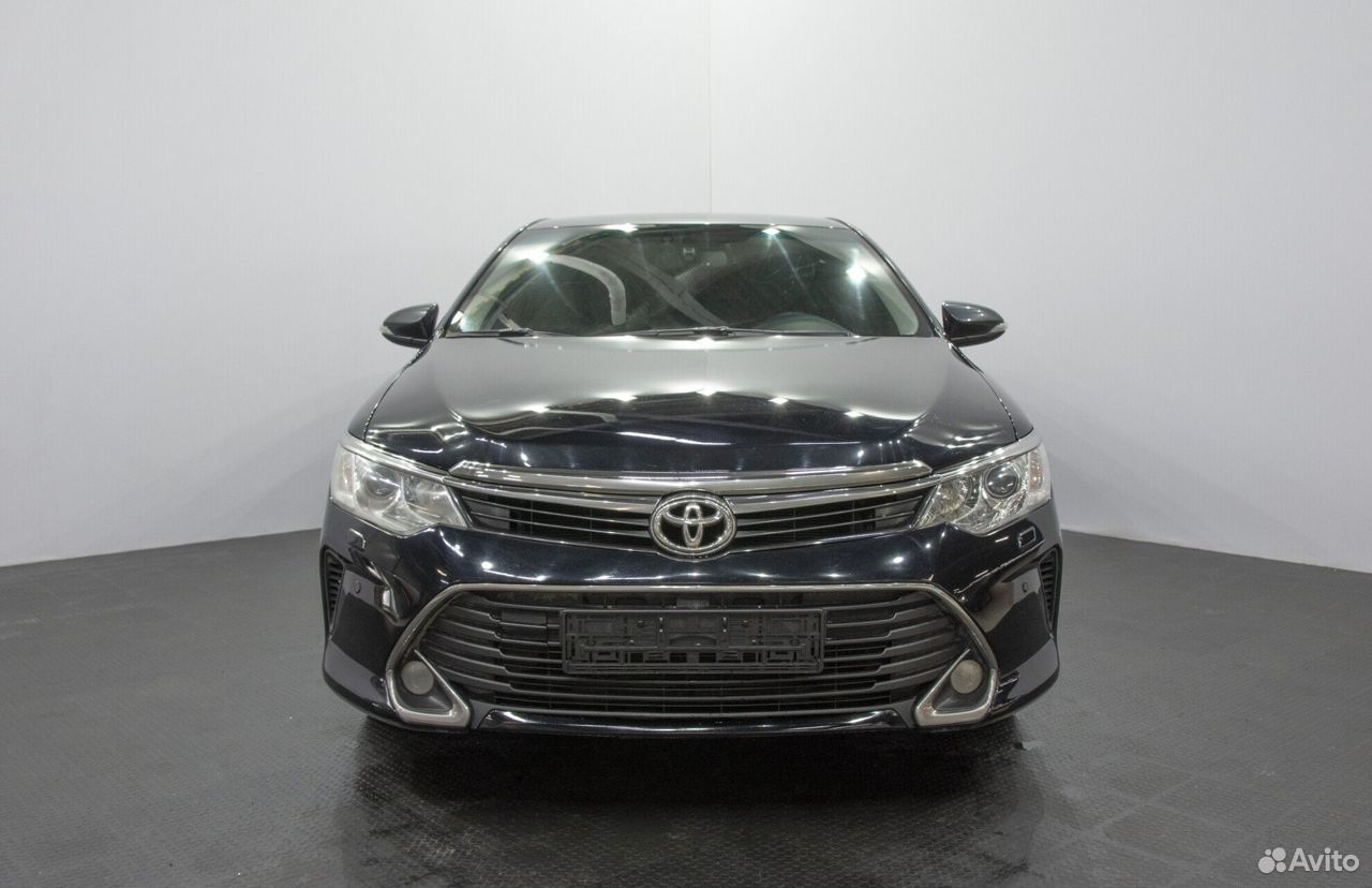 Toyota Camry, 2016