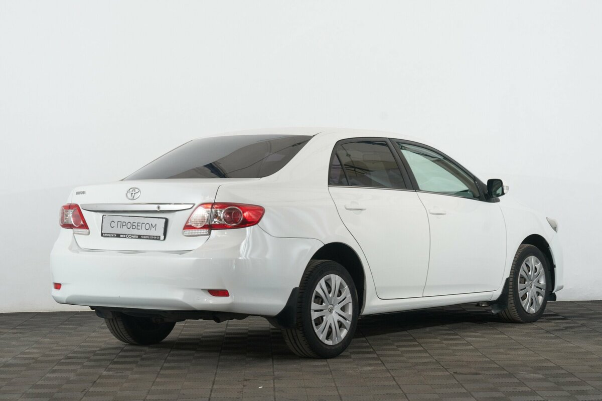 Toyota Corolla, 2012