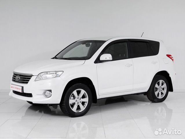 Toyota RAV4, 2011