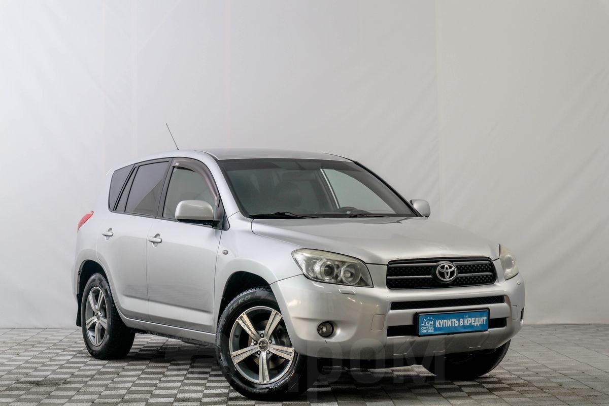 Toyota RAV4, 3 поколение