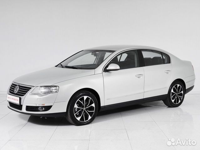 Volkswagen Passat, 2010