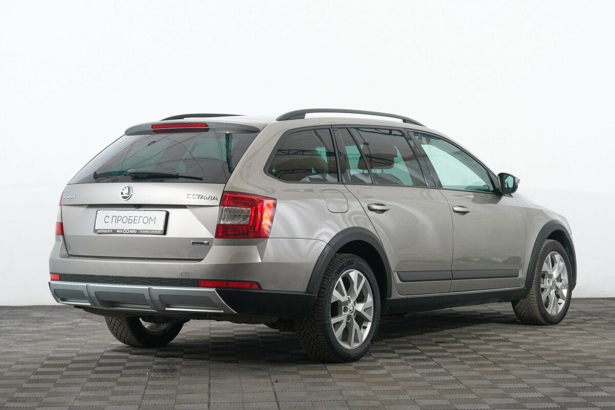 Skoda Octavia Scout, 2014