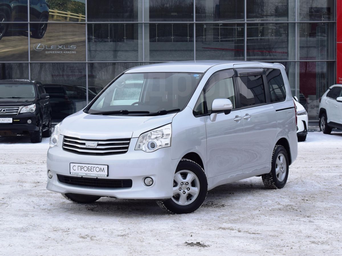 Toyota Noah, 2 поколение, рестайлинг