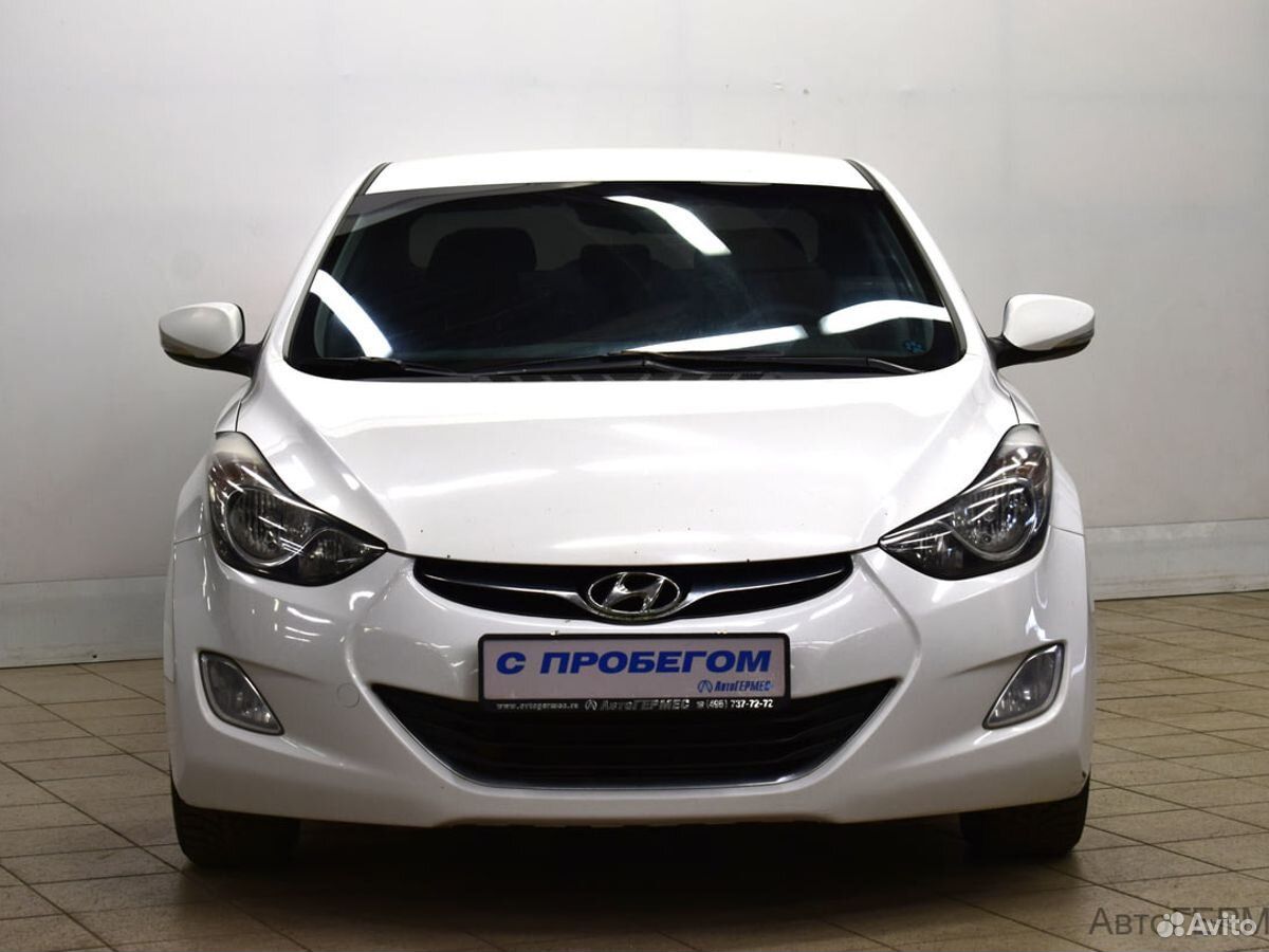 Hyundai Elantra, 2011