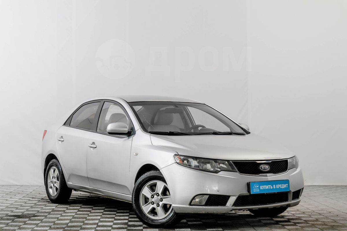 Kia Forte, 1 поколение