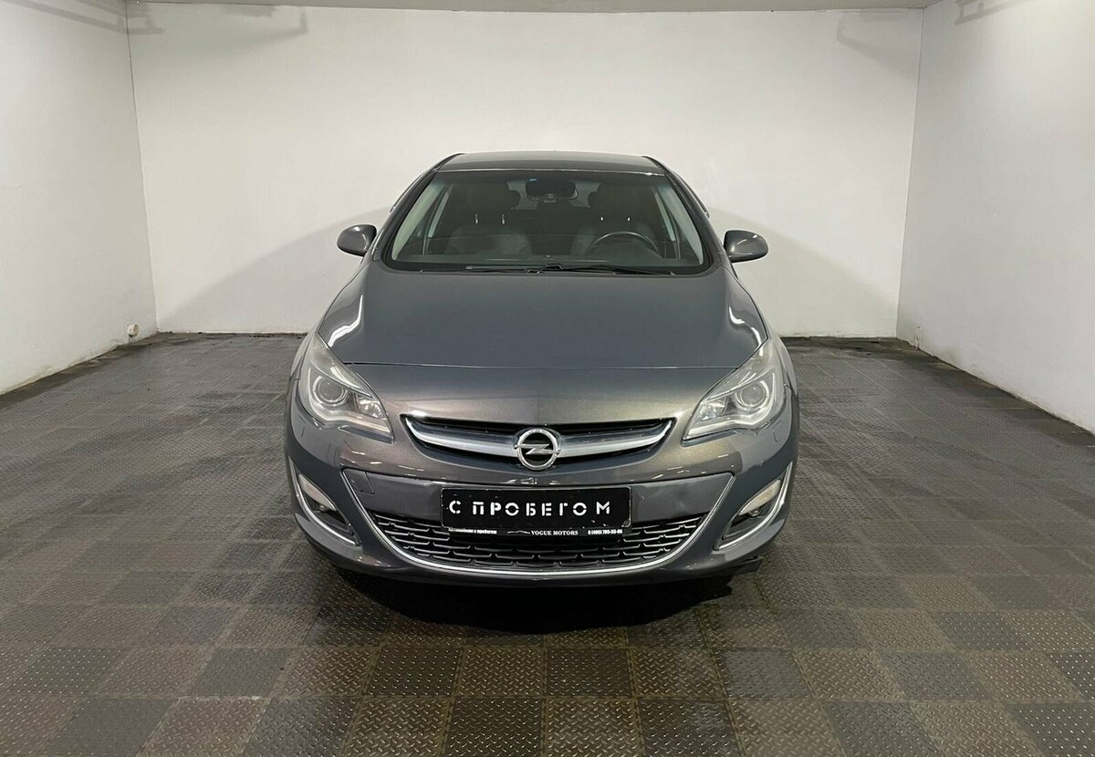 Opel Astra, 2012